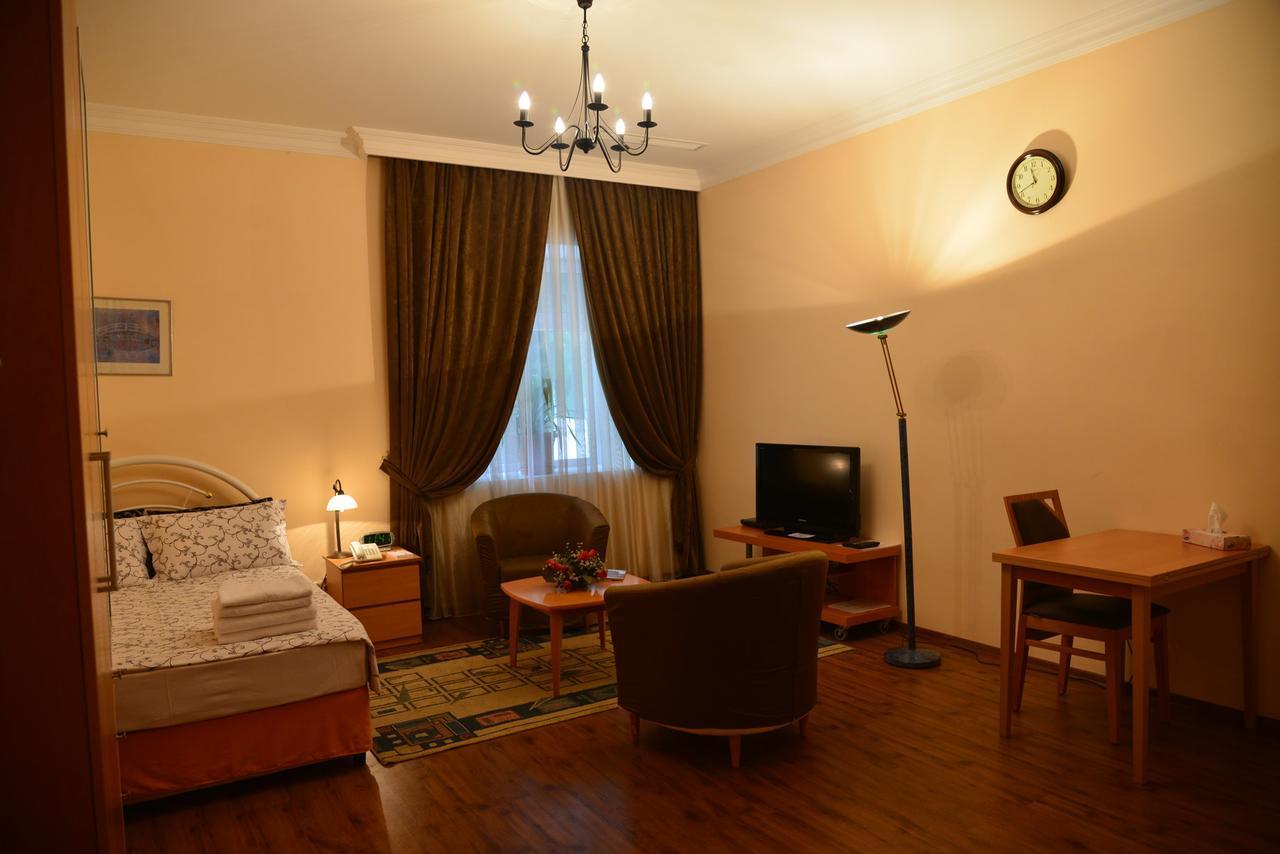 City Mansion Aparthotel Bakü Dış mekan fotoğraf