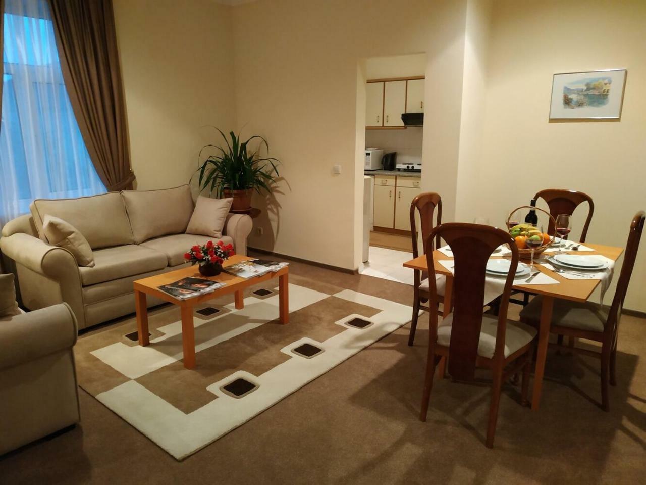 City Mansion Aparthotel Bakü Dış mekan fotoğraf