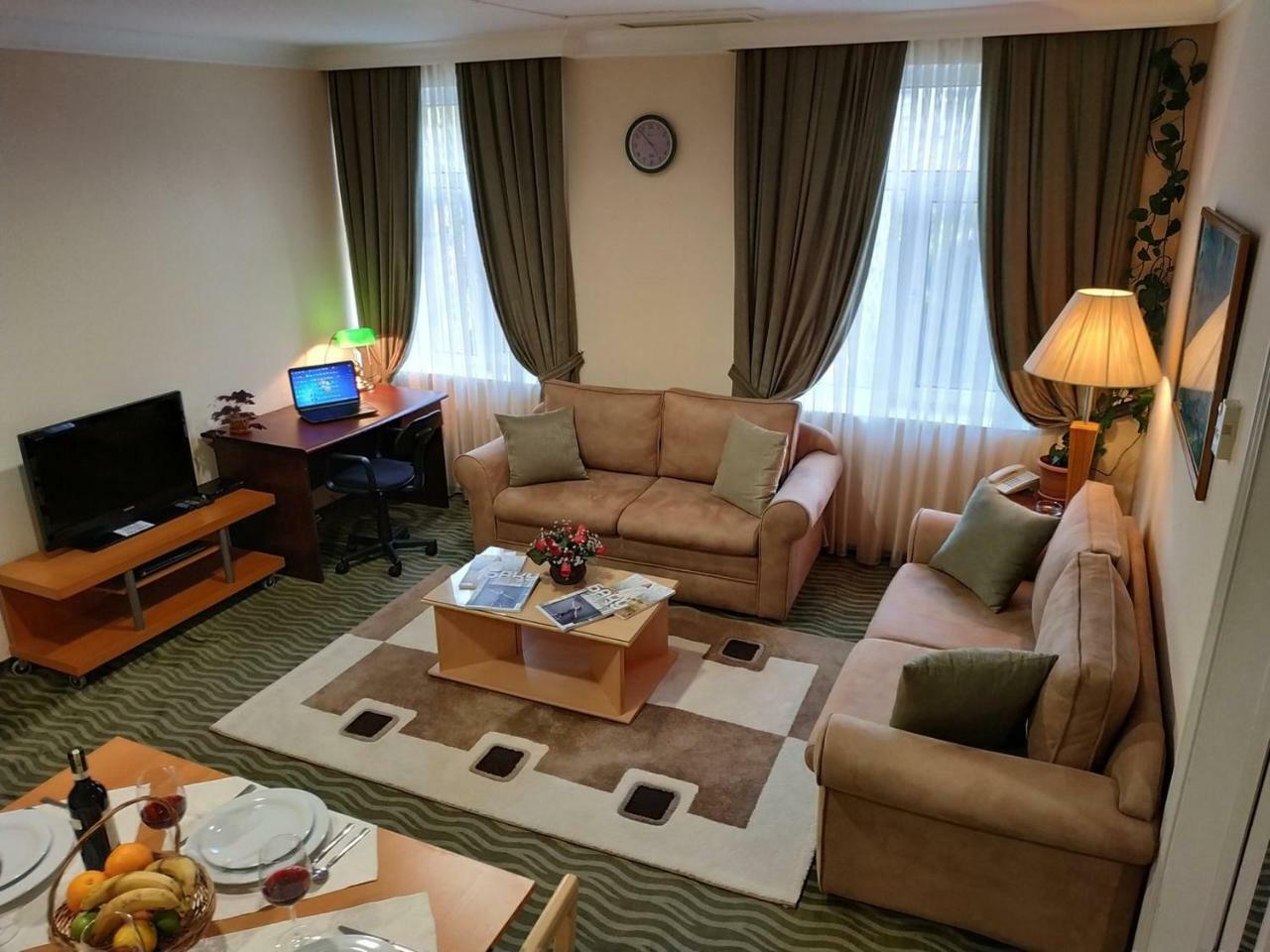 City Mansion Aparthotel Bakü Dış mekan fotoğraf